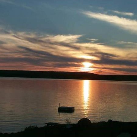 Wee Point Resort Manitowaning Экстерьер фото